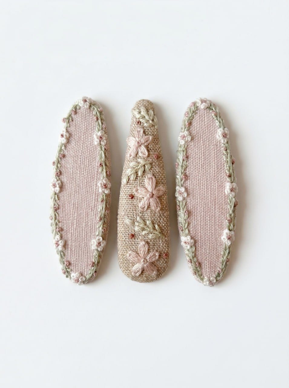 Embroidered Hair Clip 14